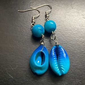 Cowry shell earrings